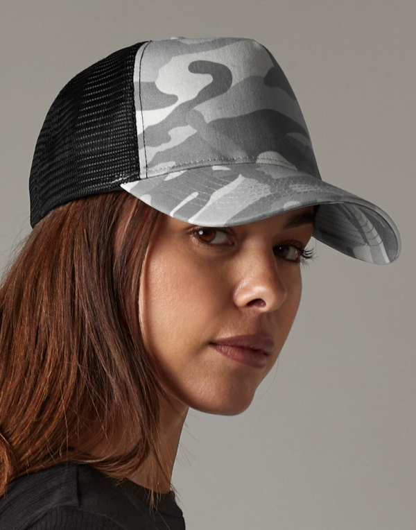 Camo Snapback Trucker